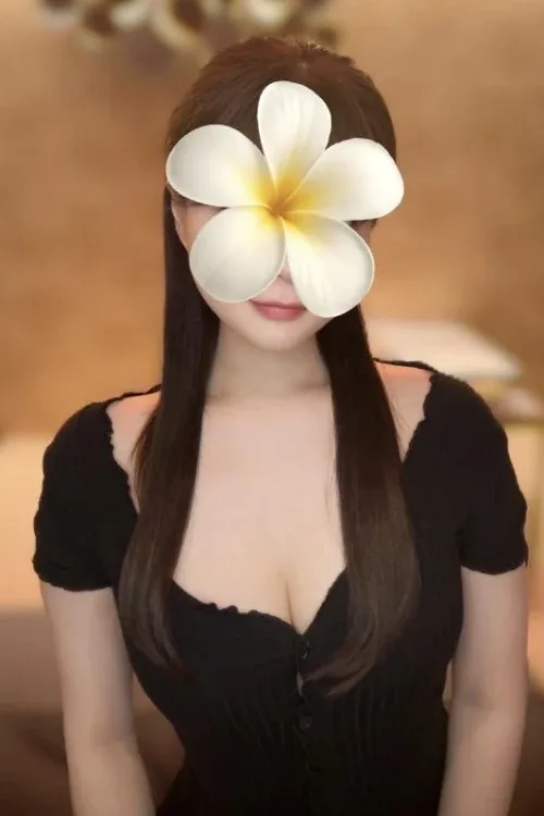 望月はるな