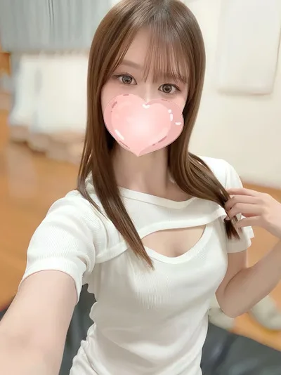 りあ【一目で惹かれる♡美人セラピスト】