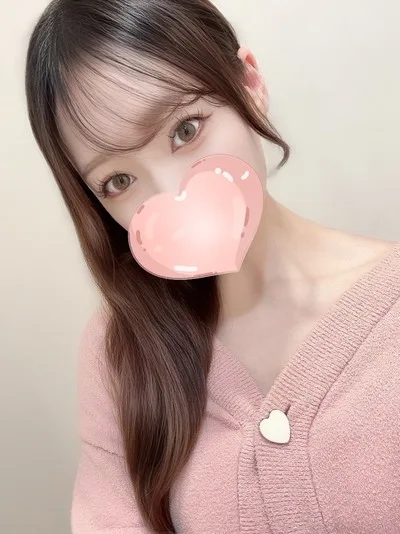 えみり【吸い付く白肌♡マシュマロ美BODY】