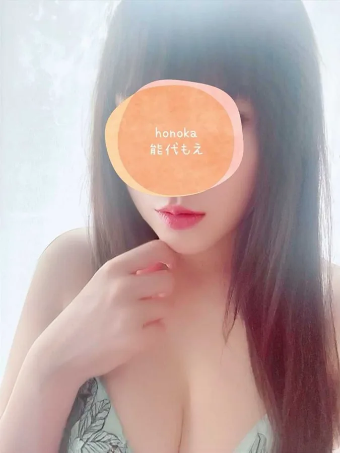 能代もえ