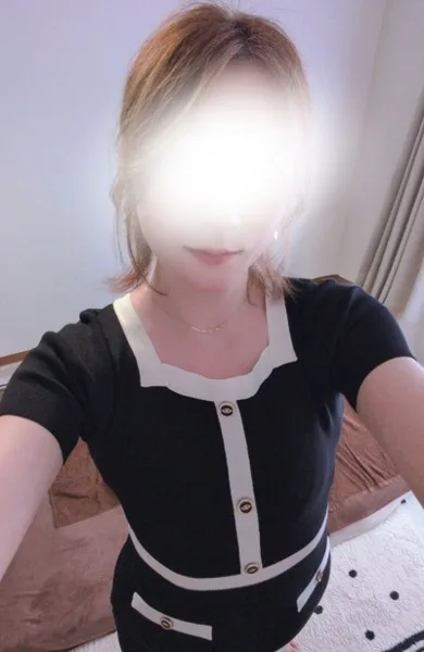 佐野いづみ
