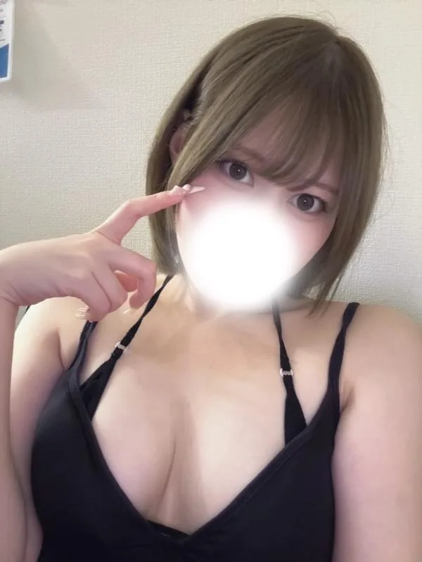 楠ひなの