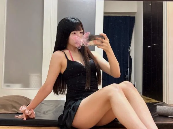 篠塚ゆの