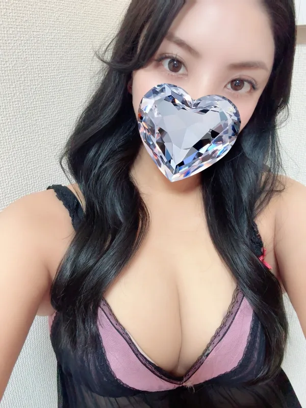 藤宮れな
