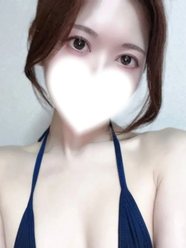 ももな