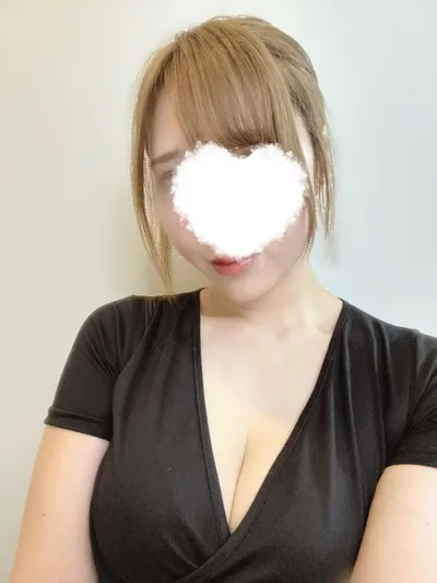 新井なな