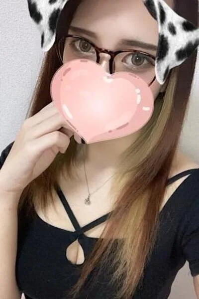 高月るな