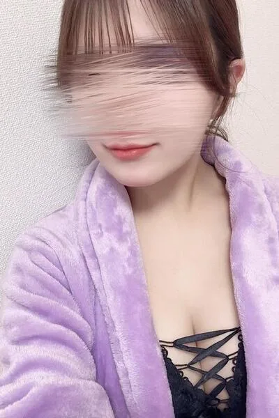 桜庭ゆあ