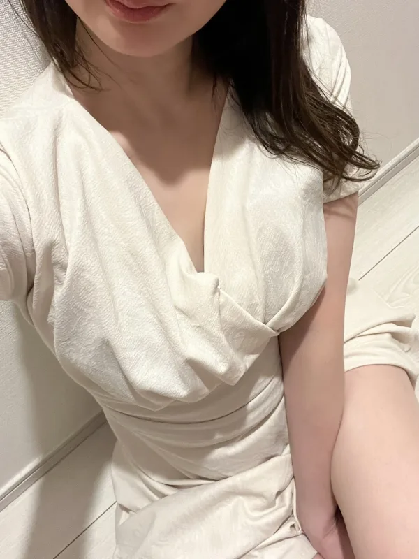 倉沢 めぐ