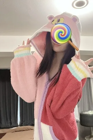 浅野りょうか