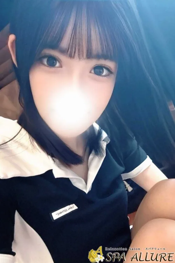 ももな